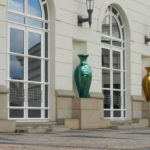 <p><strong>Coating: Colour glazed on stainless steel, polished, sealed with clear coat, high gloss polished<br />
</strong>Horst Gläsker, Feu, Eau, Terre, Air – 2010, Cité judiciaire, Plateau du Saint Esprit, Luxembourg</p>
