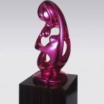 <p><strong>Coating: Chrome optics pink<br />
</strong>Anselm Reyle, Life Enigma, 2005, bronze</p>
