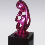 <p><strong><strong>Beschichtung: Chrom-Optik, farbig lasiert<br />
</strong></strong>Anselm Reyle, Life Enigma, 2005, Bronze</p>
