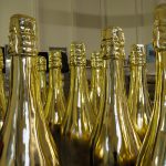 <p><strong>Coating: Chrome optics gold<br />
</strong></p>
<p>Deco bottles XXL</p>
